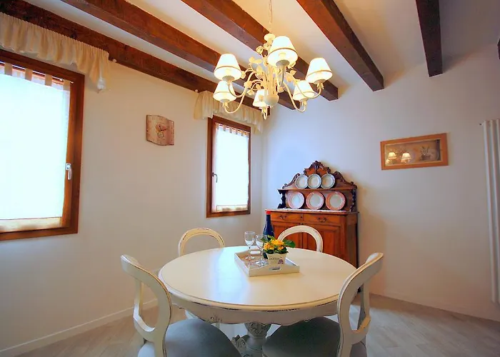 Terrazza Biennale Apartment *